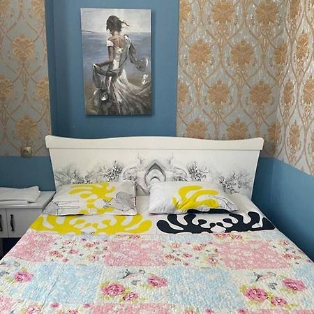 Hostel Castle 库塔伊西 外观 照片