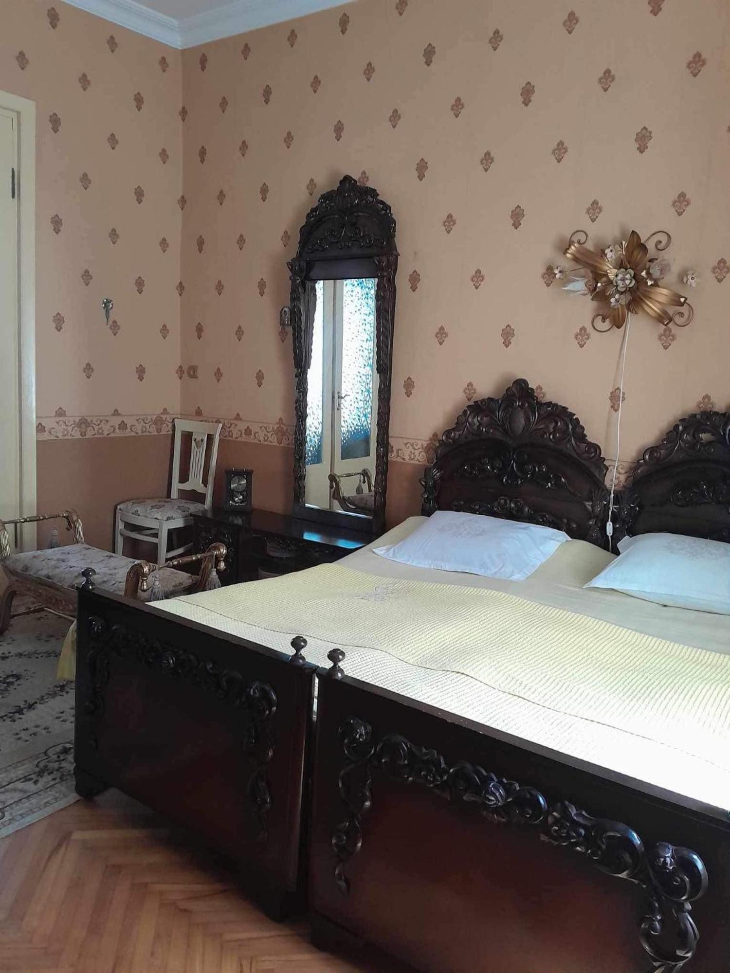 Hostel Castle 库塔伊西 外观 照片